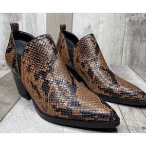 Marc Fisher Dalaran2 Womens Sz 7.5 Brown Leather Textile Snake Skin Bootie Boot